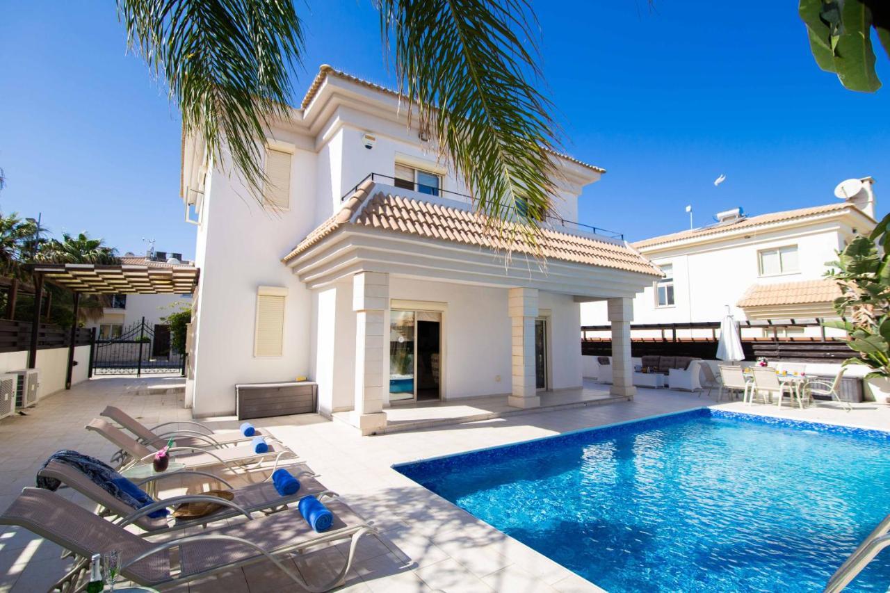 Villa Malama Паралімні Екстер'єр фото